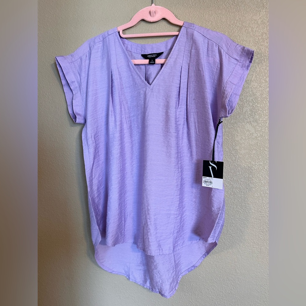 Women's Simply Vera Vera Wang V-
Neck Top